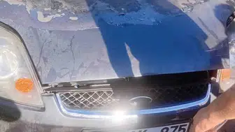 Zonguldak'ta park halindeki araçtan yükselen dumanlar paniğe yol açtı