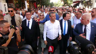 Özgür Özel'den çiftçiye geçim garantisi: Otoyol müteahhitlerine var da köylüye neden yok?