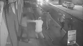 Bayrampaşa'da aile içi hesaplaşma kanlı bitti: Çekiçli ve sopalı dehşet kamerada