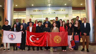 Samsun'da Kırgız rüzgarı: Başkonsolos Toktobekov öğrencilerin kapısını çaldı