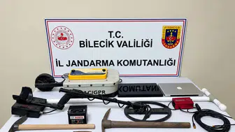 Fotokapanın yakaladığı define avcılarına jandarmadan baskın