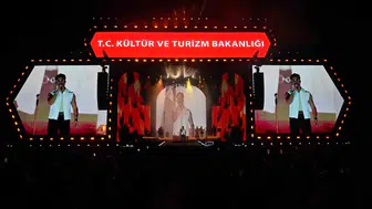 Anadolu Hamidiye Tabyası'nda Gökhan Türkmen rüzgarı: Binler tek bir ağızdan söyledi