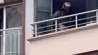 Mamak'ta korku dolu anlar: Alevlerin arasında kalan anne ve oğlu için zamanla yarıştılar