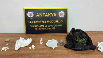 Polisi görünce kaçmaya çalıştılar ama yakayı ele verdiler