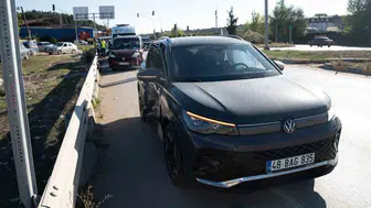 Kırmızı ışık kuralını hiçe saydı: Kastamonu'daki kavşakta ortalık savaş alanına döndü
