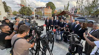 Gençleri Hedef Alan Dijital Tehlike: Ebeveynlere Hitler ve Gamalı Haç Uyarısı