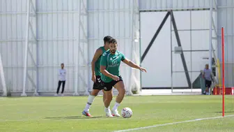 Konyaspor'da Trabzonspor mesaisi: Hedef mutlak galibiyet