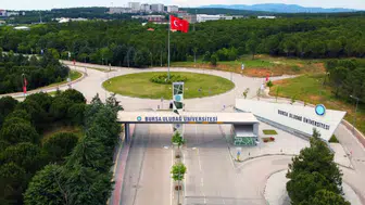 Bursa Uludağ Üniversitesi'nde TEKNOFEST heyecanı: 14 takım zirve için sahaya iniyor