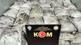 Sıradan bir evin deposundan servet çıktı: 40 milyonluk operasyon