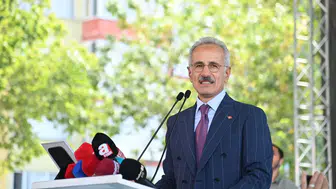 Trabzon'da raylı sistem dönemi: Şehrin kalbine ilk kazma vuruldu