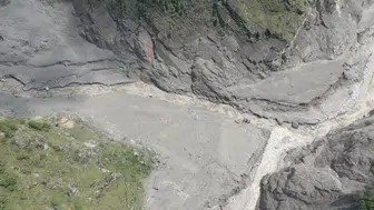 Himlung Himal'de dehşet anları: 10 kişilik ekipten haber alınamıyor