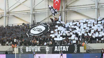 İzmir derbisinde pes etmeyen gençler: Altay imkansızı başarıyor