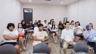 Sınav maratonunda Efelerli gençlere stratejik destek: Başkan Yetişkin'den kritik hamle