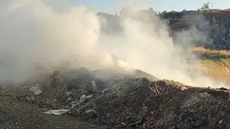 Bilecik'te dumanlar gökyüzünü kapladı: Yerleşim yerlerine sıçramadan durduruldu