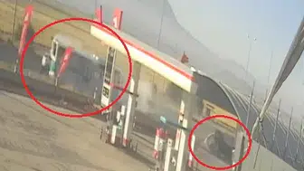 Kayseri'deki durak dehşeti saniye saniye kaydedildi: 3 yaralı