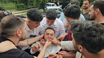 Gelin arabası 200 metrelik yolu 4 saatte bitirebildi: Köyde asırlık gelenek damadı terletti