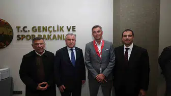 Avrupa okul sporlarında Türkiye rüzgarı: Bakan Bak'tan kritik temaslar