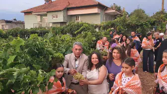 Çal’da sağanak altında vefa nöbeti: Edip Akbayram’ın hatırası festivalin kalbi oldu
