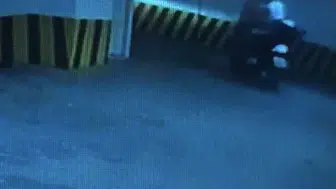 Polisten kaçarken kaza yaptırdılar: Otopark fişi alıp kayıplara karıştılar