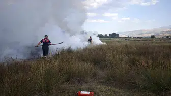 Erzincan'da korkutan alevler: Ekiplerin zamanla yarışı sonuç verdi