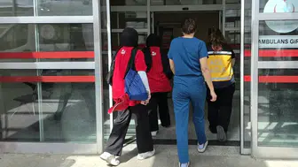 Adıyaman'da okul programında korkutan anlar: Yemek sonrası hastanelik oldular