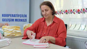 Evdeki el emeği artık kazanca dönüşüyor: Yıldırımlı kadınlar ekonomiye güç katıyor