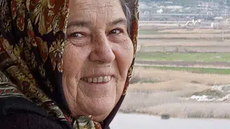 Denizli'de gece yarısı dehşeti: Domates yüklü tırla çarpışan otomobilden acı haber geldi