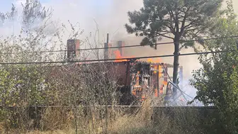 Traktörün arkasındaki su tankeriyle alevlere meydan okudu: Tekirdağ'da nefes kesen dayanışma