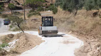 Bozdoğan'da ulaşım seferberliği: Güre Mahallesi'nde tozlu yollar tarih oluyor