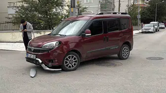 Çorum'da korkutan kaza: Elektrikli motosikletten savrulan çocuk ve sürücü hastanelik oldu