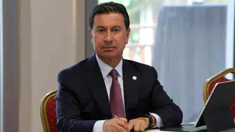 Ahmet Aras Suriye yolcusu: Yeniden yapılanma sürecinde kritik diplomasi trafiği