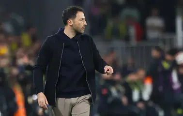 Fenerbahçe'de deprem etkisi: Derbi mağlubiyeti sonrası fatura kesildi