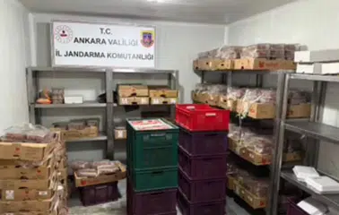 Ankara'da 40 ton sağlıksız ete jandarma baskını