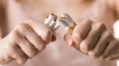 Sigarayı bırakmanın bilinmeyen etkileri: Nikotin yoksunluğu neden kilo almaya sebep oluyor?