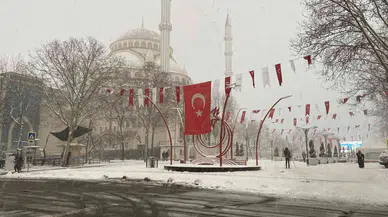 İstanbul Sultangazi'de okullar tatil edildi