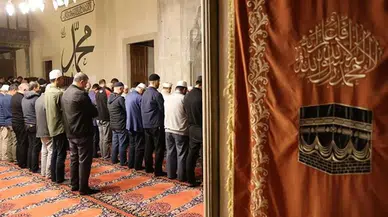 Sorularla İslamiyet: Cuma namazından sonra öğle namazı kılınır mı?