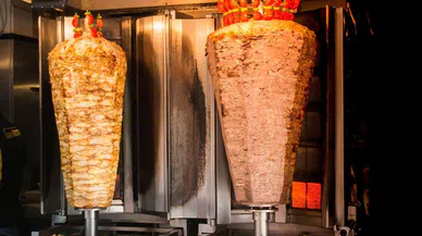 Almanya'da döner krizi: Öğrenciler ile kasaba halkı karşı karşıya!