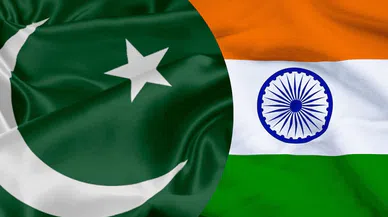 Hindistan'dan Pakistan'a füze saldırısı!