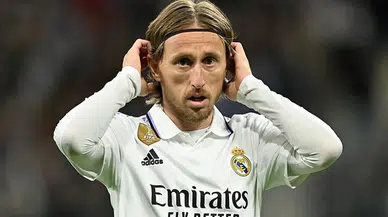 Luka Modric Real Madrid’e veda ediyor