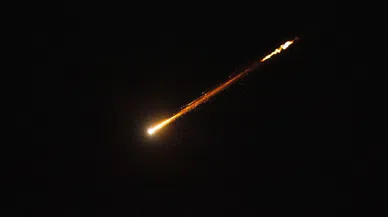 İsrail: Tahran semalarında iki İran F-14 savaş uçağı imha edildi