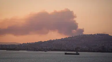 İzmir Foça orman yangını Son Dakika! Foça yangın söndürüldü mü?