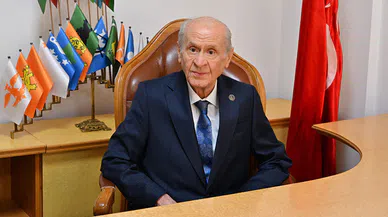 MHP lideri Devlet Bahçeli: Alevi de bizim Kürt de bizimdir!