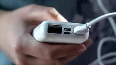 Uçakta powerbank yasak mı? Powerbank uçağa alınır mı?