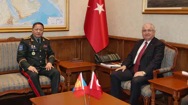 Ankara’da askeri zirve: Güler, Moğol komutanı ağırladı