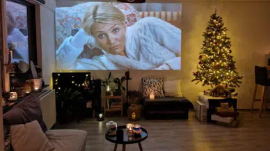 Yılbaşında izleyebileceğiniz 5 sıcacık romantik komedi filmi önerisi