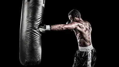 Kılıçtan kafese: Dövüş sporlarının şaşırtan evrimi