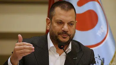 Ertuğrul Doğan’ın aracına maç sonrası saldırı girişimi