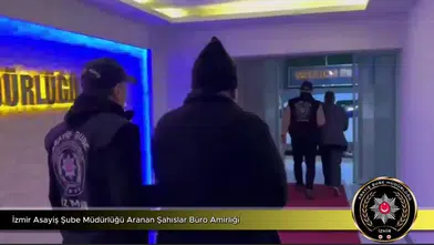Dokuz yıllık kaçış Bornova'da son buldu: Dolandırıcılık hükümlüsü eski eşler aynı evde yakalandı