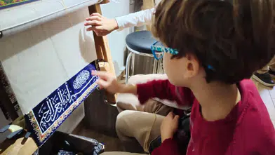 Minik eller ilmek ilmek tarihe dokundu: Hereke'nin sırlarını keşfettiler