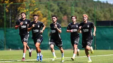Beşiktaş yeni sezon için sahaya indi